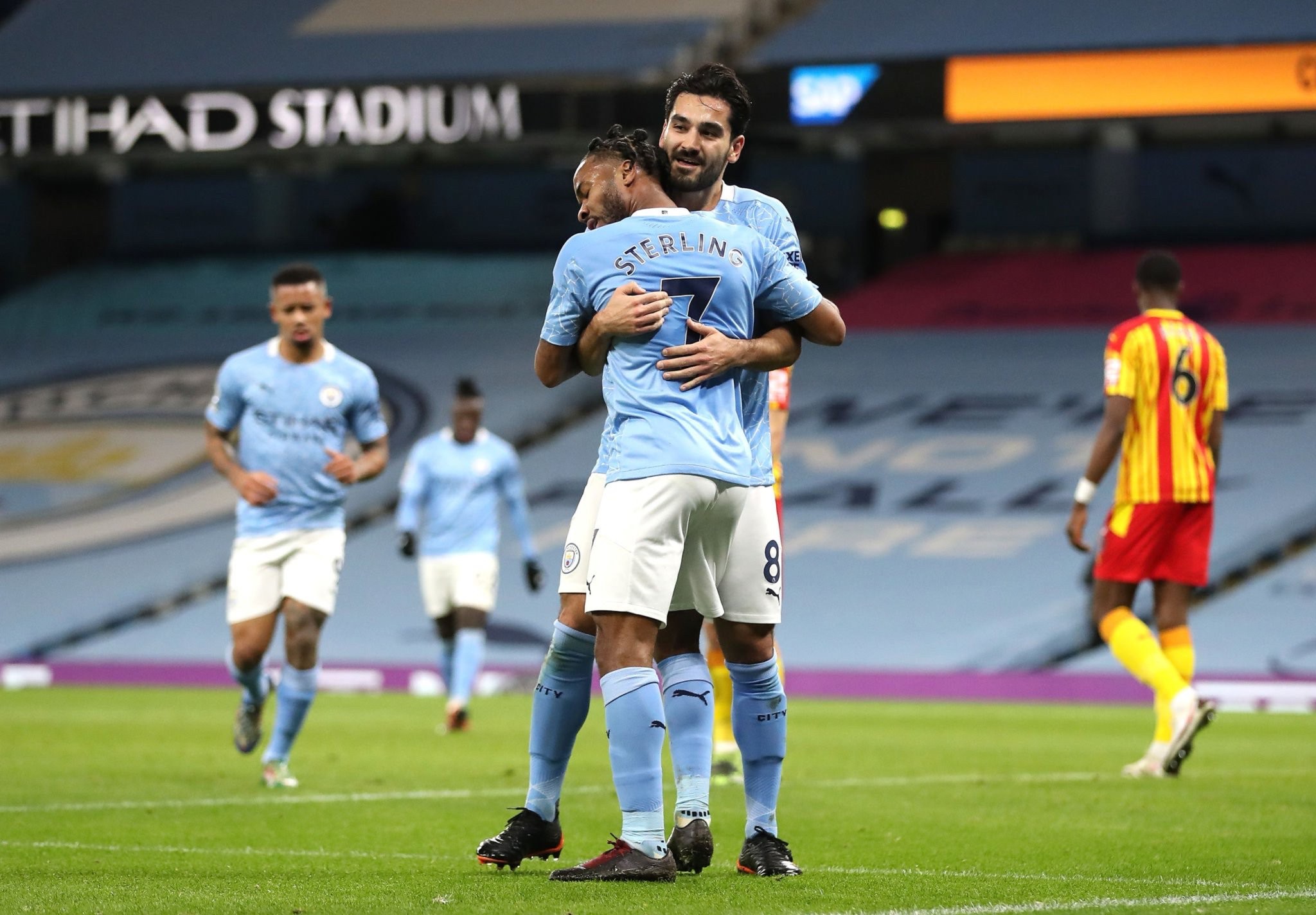 更是团队协 更是团队协